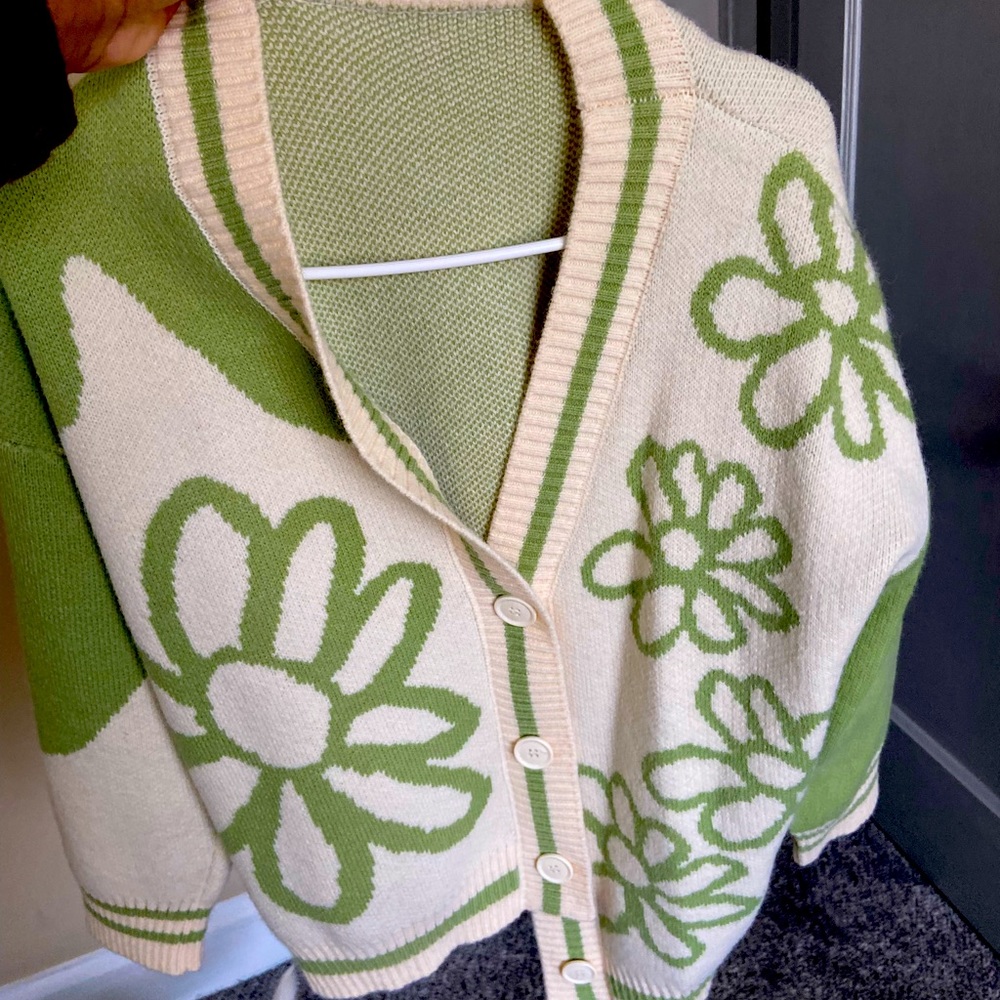 shein cardigan M/L